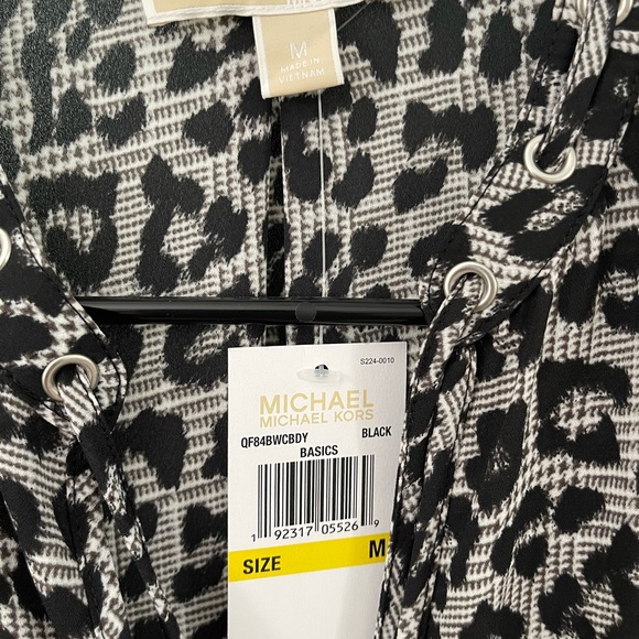 Michael Kor’s top. Brand new.It is beautiful. It is slightly longer in the back - Picture 2 of 3